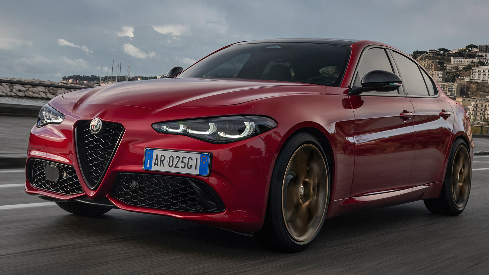 Alfa Romeo: Πρεμιέρα για τη νέα ειδική έκδοση Intensa 